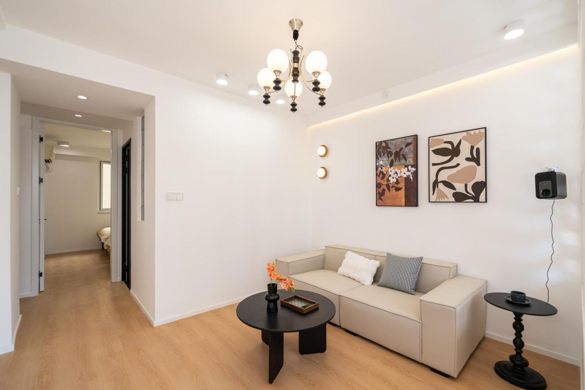 Shanghai Yi Du B&B - 150M Walk From Exit 5 Of Jiashan Road Metro Station Buitenkant foto